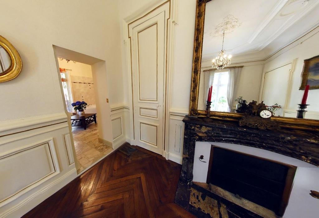 Chateau Bouvet Ladubay Hotel Saumur Ruang foto